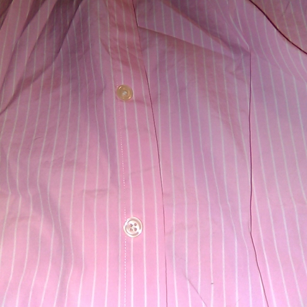 Shirt - Picture 3 of 4